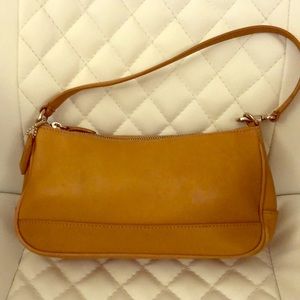 Authentic Coach Bagette Tan Leather Purse